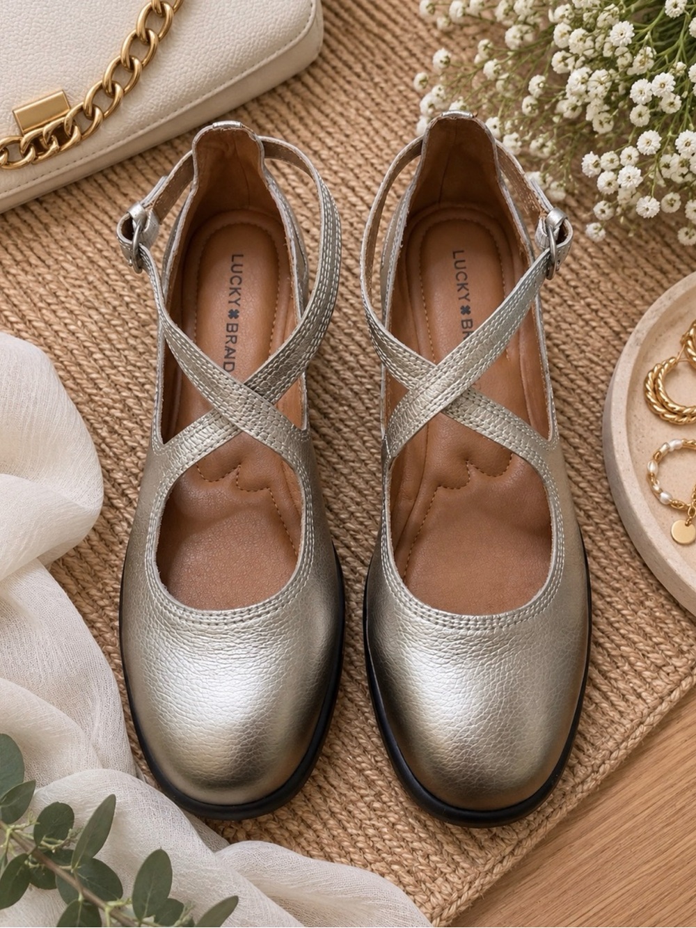Necia Mary Jane Flats